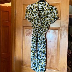 DIANE von FURSTENBERG shirt dress size 6
